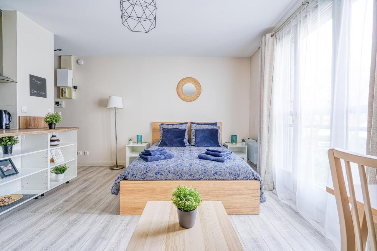 Logement Noah Courcouronnes Экстерьер фото