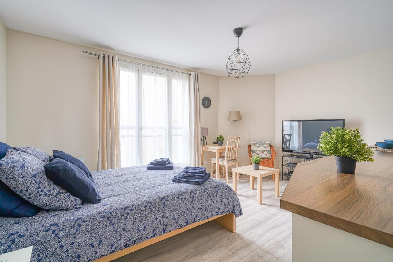 Logement Noah Courcouronnes Экстерьер фото
